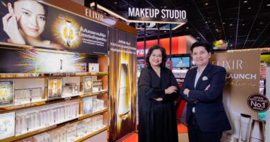 ELIXIR สกินแคร์อันดับ 1 จากประเทศญี่ปุ่น จับมือ Watsons ผนึกกำลังผู้นำด้านสุขภาพและความงาม แนะนำผลิตภัณฑ์ใหม่ ELIXIR Retinol Power Wrinkle Smoothing Cream ครีมลดเลือนริ้วรอยร่องลึก พร้อมฟื้นคืนคอลลาเจนให้ผิว