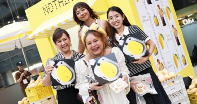 ในที่สุด!! ‘Nothing’ ประกาศ ‘MILLI’ นั่งแท่น Brand Ambassador คนแรกของประเทศไทยอย่างเป็นทางการ หลังตามจีบมาอย่างต่อเนื่องพร้อมขอบคุณเหล่าสักขีพยาน  ยกร้าน “เจ๊เตียง” ข้าวเหนียวมะม่วงสุดป็อป เพื่อฉลองใหญ่ใจกลางกรุง