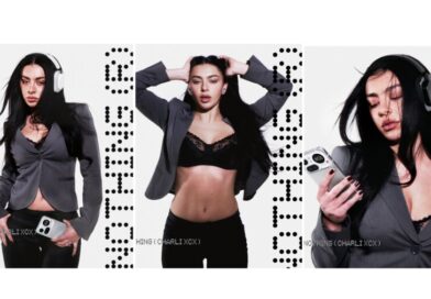 ‘Charli xcx’ ร่วมงานกับ Nothing ในฐานะ Global Brand Ambassador คนแรก และผู้ถือหุ้นของแบรนด์ ศิลปินผู้โดดเด่นที่สุดคนหนึ่งแห่งยุค เข้าร่วมเป็น Global Brand Ambassador คนแรกของ Nothing พร้อมถือหุ้นในบริษัท และเปิดตัวแคมเปญระดับโลกในวันนี้
