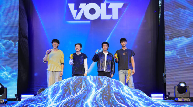 VOLT เปิดตัวโฉมใหม่ ดึง Three Man Down นั่งแท่นพรีเซนเตอร์ พร้อมระเบิดมินิคอนเสิร์ตใจกลางสยามฯ