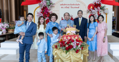 ฉลองวันคล้ายวันเกิดครบรอบ 80 ปี โรงแรมเดอะ เบอร์เคลีย์ ประตูน้ำ