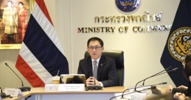 ‘ปลัดพูนพงษ์’ พลิกโฉมมิติใหม่ ‘พาณิชย์’ มอบนโยบาย 3 ส่วน เน้น ‘คน งาน องค์กร’ พร้อมเดินขับเคลื่อนกระทรวงพาณิชย์